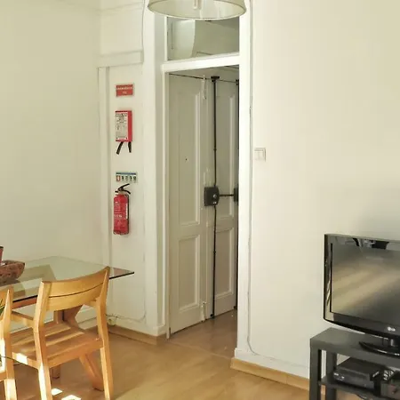 Apartment Santa Liberdade Lissabon